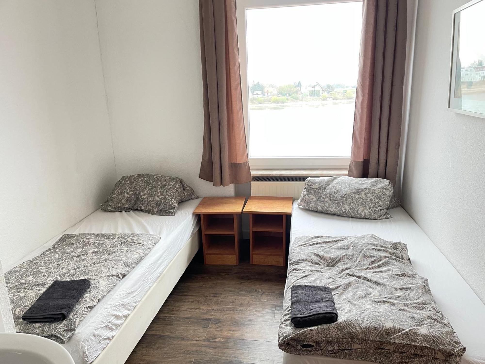 Pension Nierstein Bei Mainz Bagian luar foto